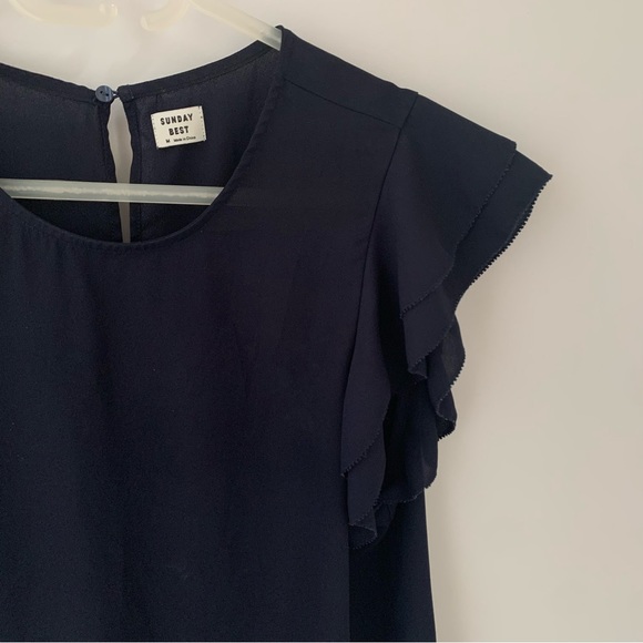 Aritzia Sunday Best O’Hara Top Size M, Navy - Picture 6 of 8